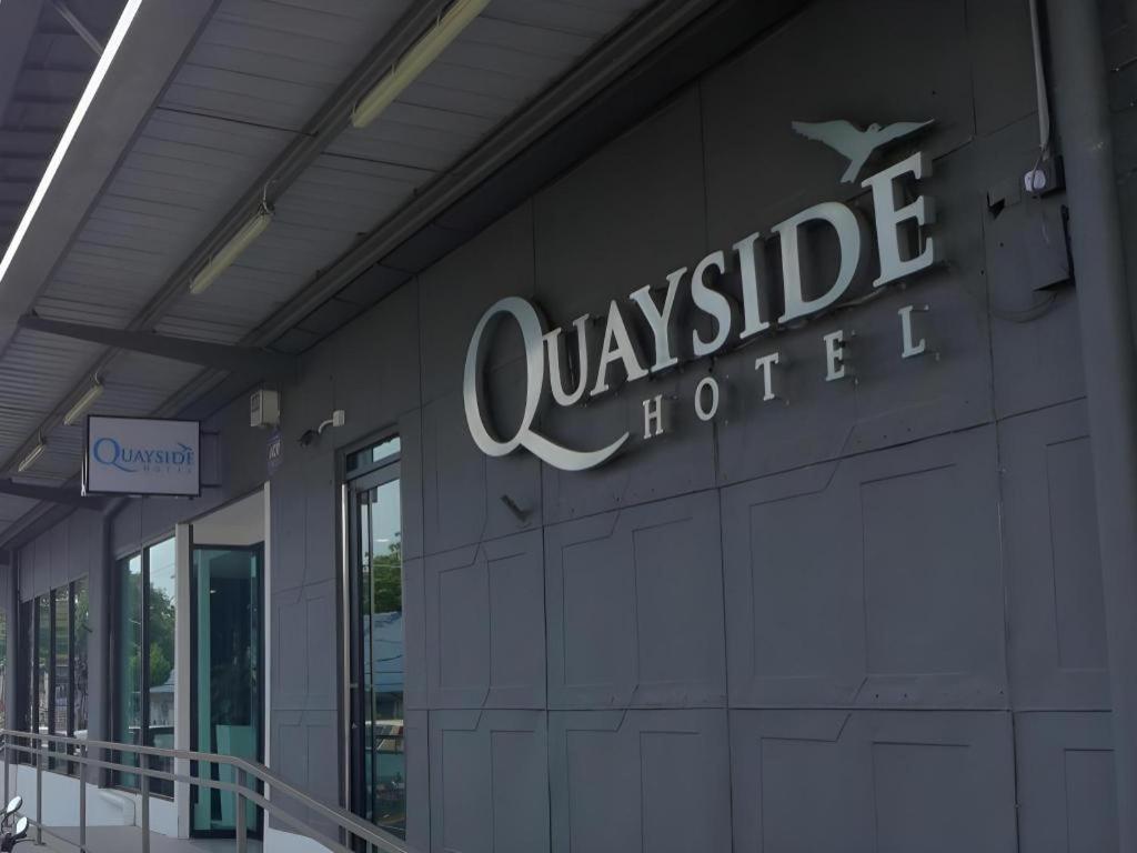Quayside Hotel Malacca Extérieur photo