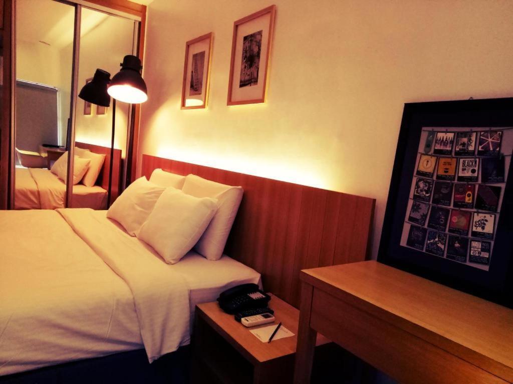Quayside Hotel Malacca Extérieur photo