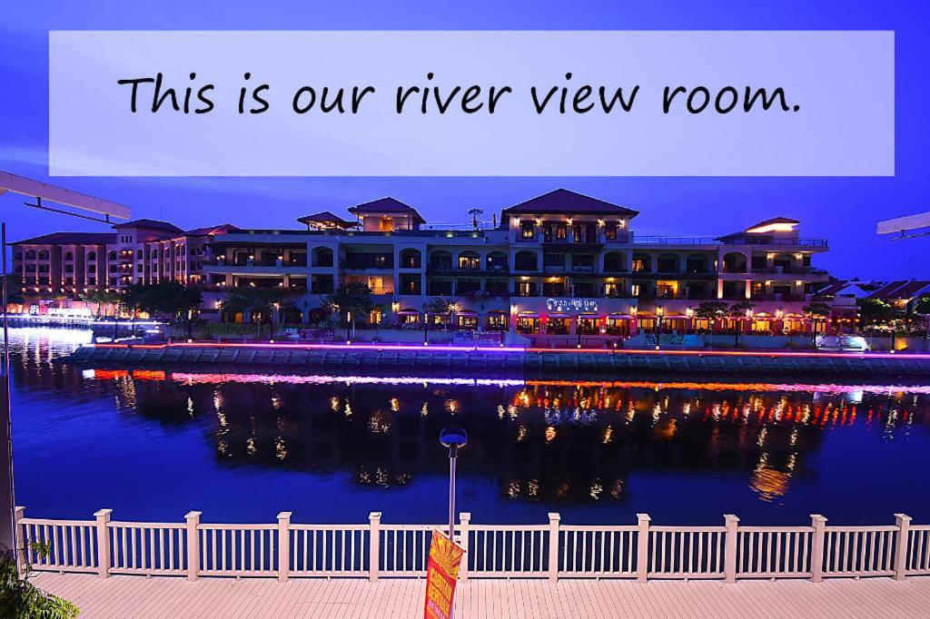 Quayside Hotel Malacca Extérieur photo
