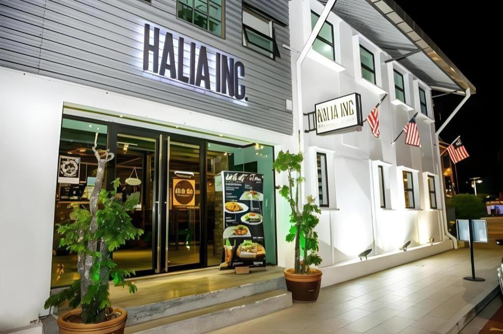 Quayside Hotel Malacca Extérieur photo